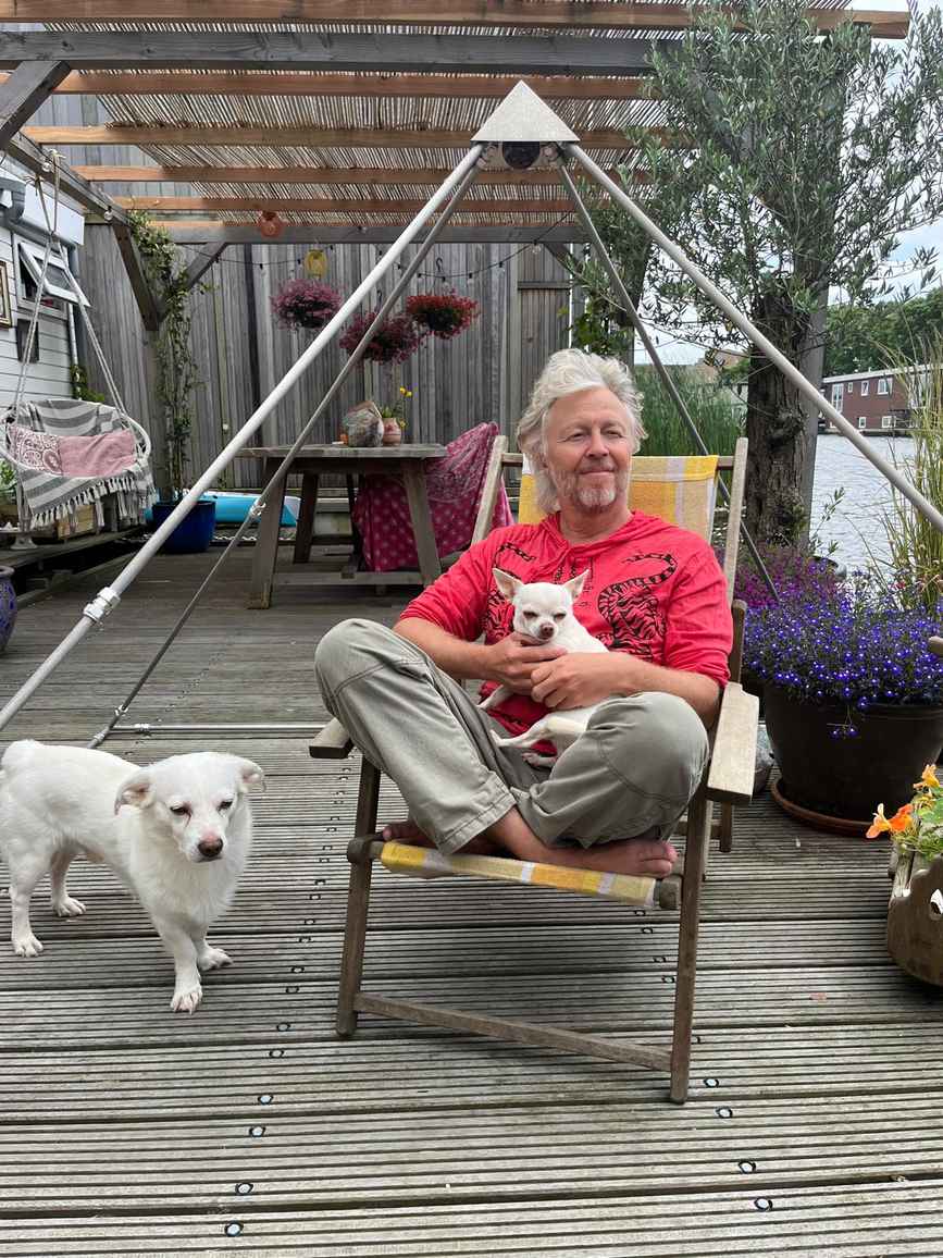 Using the meditation pyramid at home