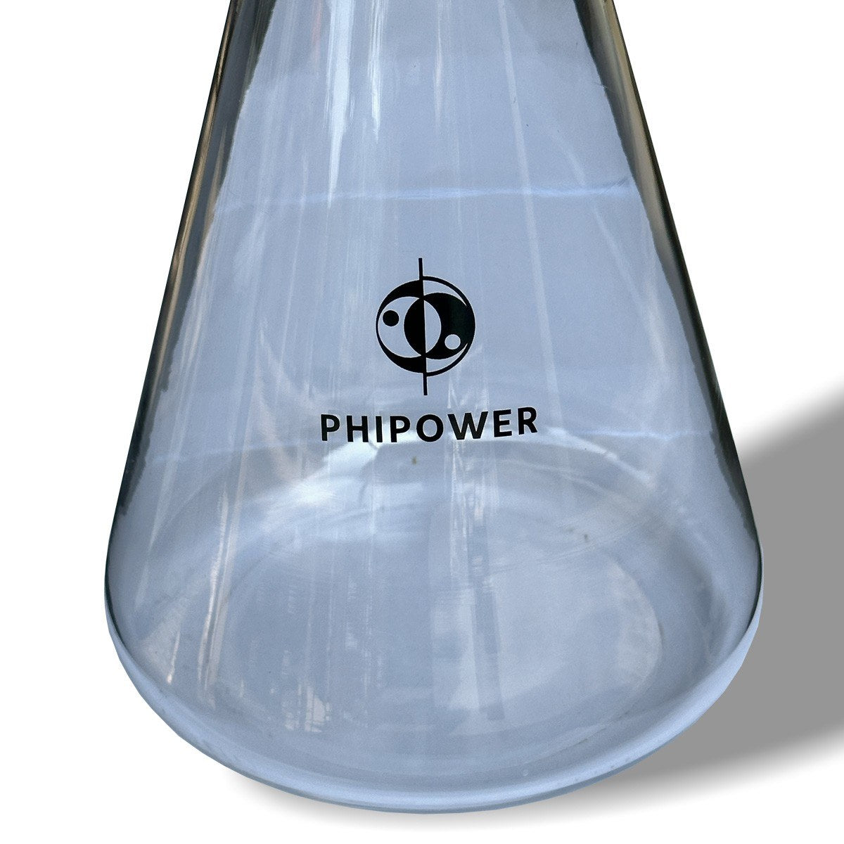 Hand-blown 2-litre borosilicate vortex carafe