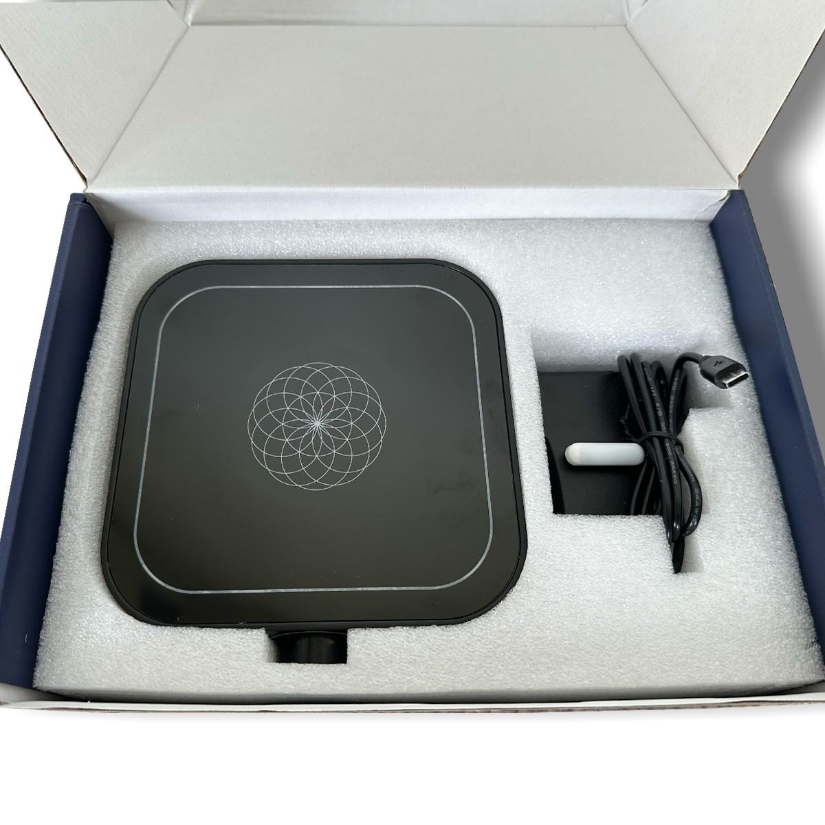 Magnetic stirrer unit with Flower of Life symbol