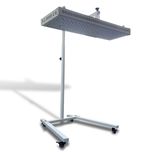 Soporte ajustable con paneles de luz roja